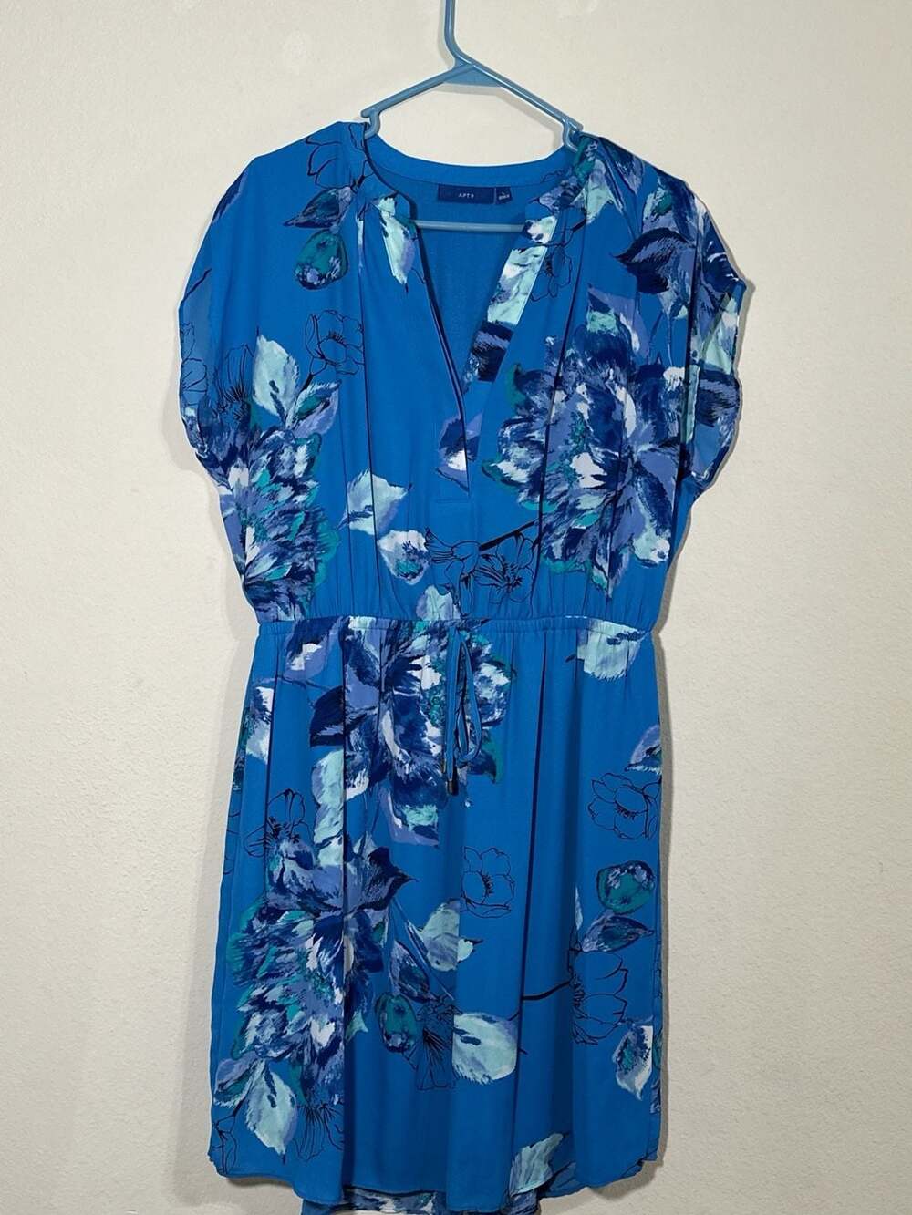 Apt. 9 Blue Floral Short Sleeve V-Neck Dress with Drawstring Waist